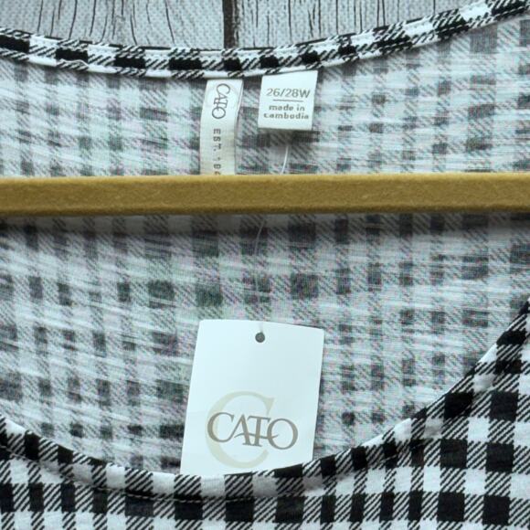 NWT Cato Fashion Gingham Cold Shoulder Blouse Size 26/28 - Picture 2 of 5